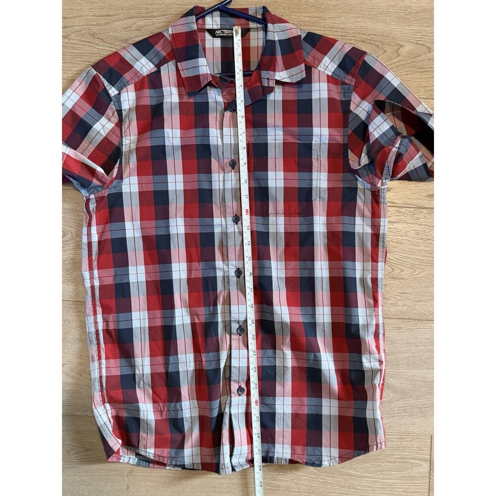 Arc'teryx Brohm Shirt Plaid Red Blue Men's Size S Short Sleeve - Picture 8 of 9